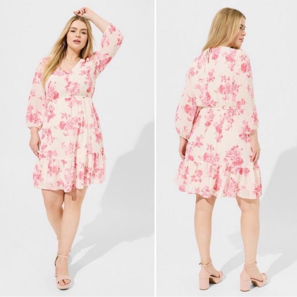 Torrid Cream and Pink Floral Mini Clipdot Mini Babydoll Dress Size 3